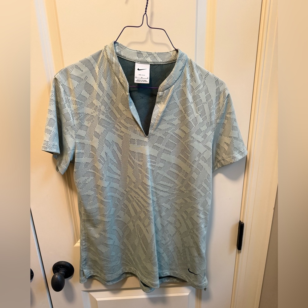 Nike golf top abstract print